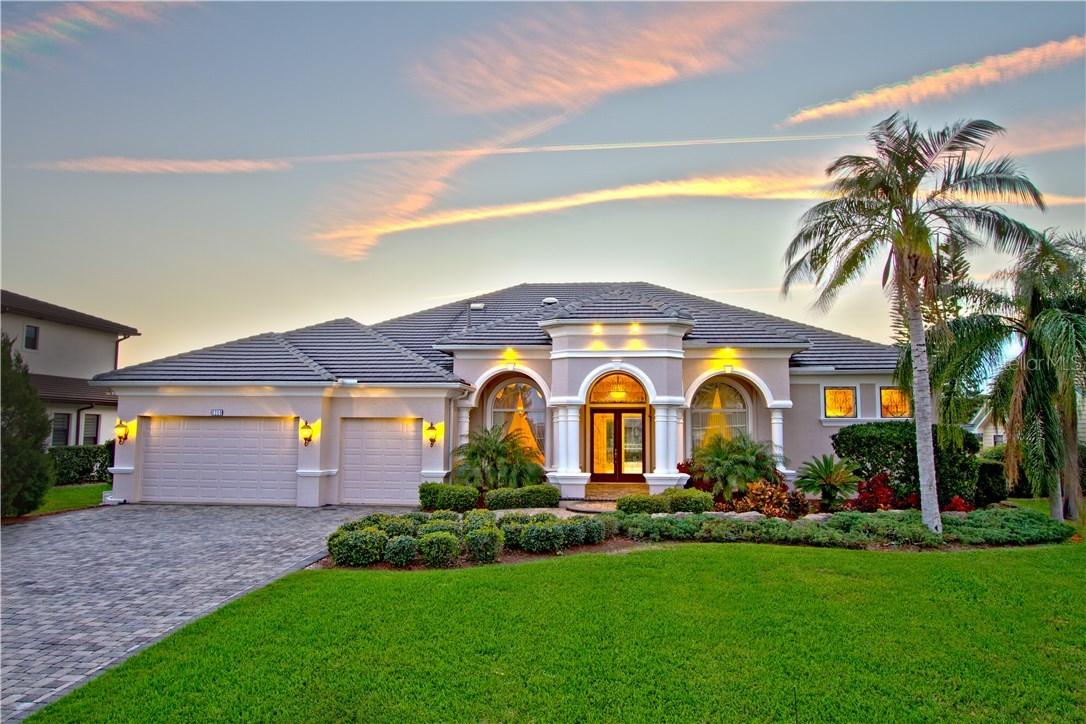 1210 Commodore Dr., New Smyrna Beach, FL 32168