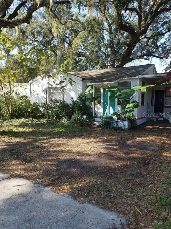 2502 S Ferncreek Ave., Orlando, FL 32806