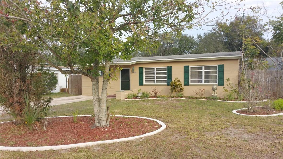 3907 Castell Dr., Orlando, FL 32810