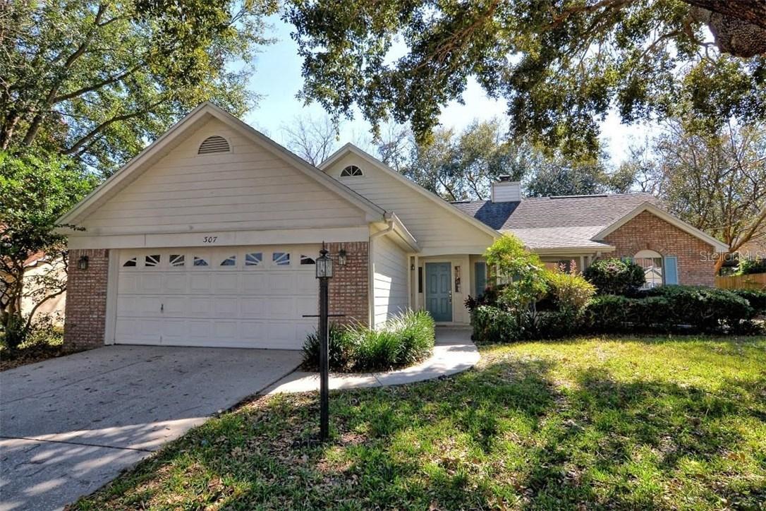 307 Silver Pine Dr., Lake Mary, FL 32746