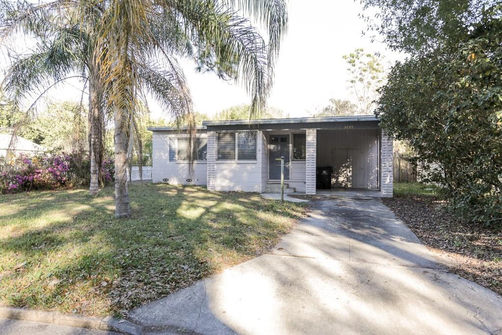 3205 Oberlin Ave., Orlando, FL 32804