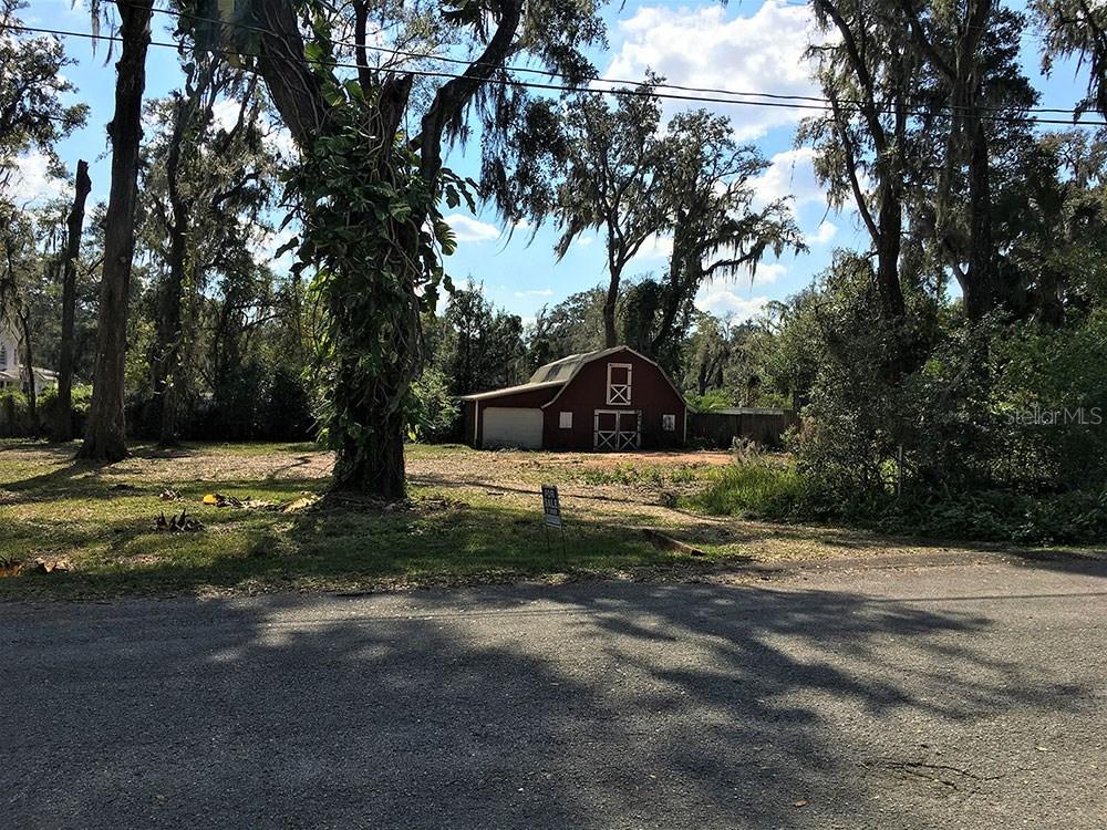 4703 Beachmont Dr., Valrico, FL 33596