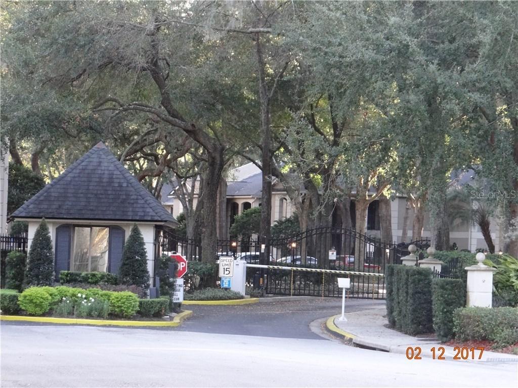 1055 Kensington Park Dr. #806, Altamonte Springs, FL 32714