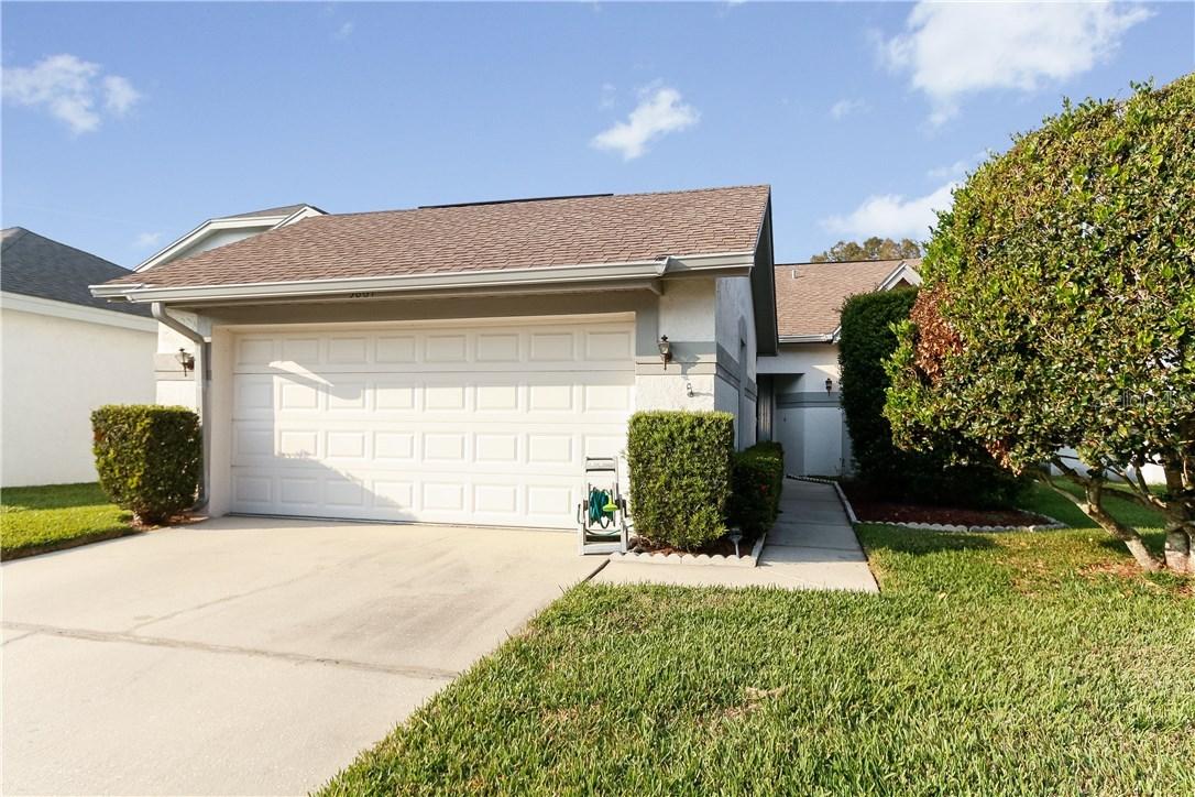 5861 Plumtree Ct., Orlando, FL 32821