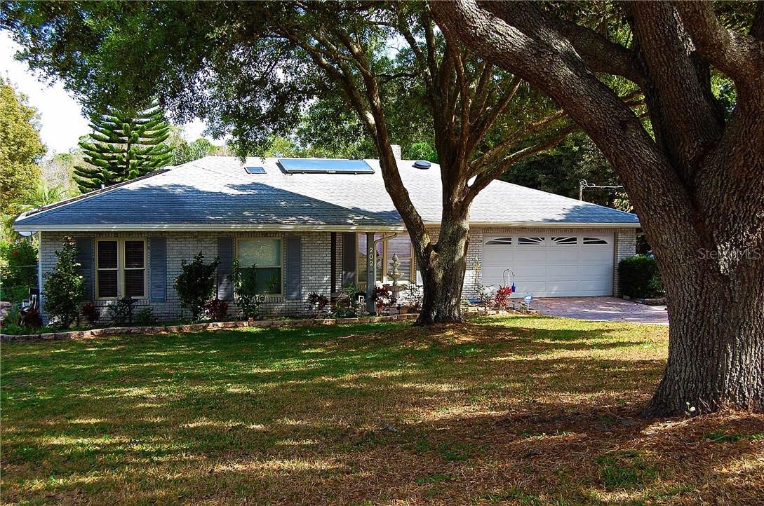 202 Escambia Dr., Winter Haven, FL 33884