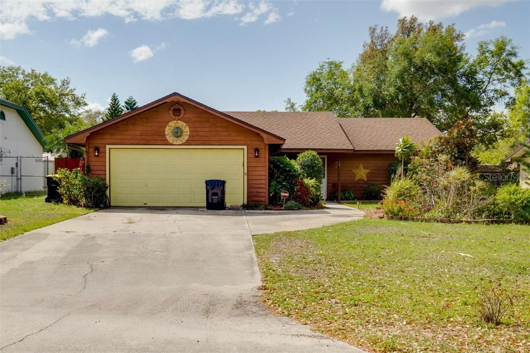 107 Keith Ct., Auburndale, FL 33823