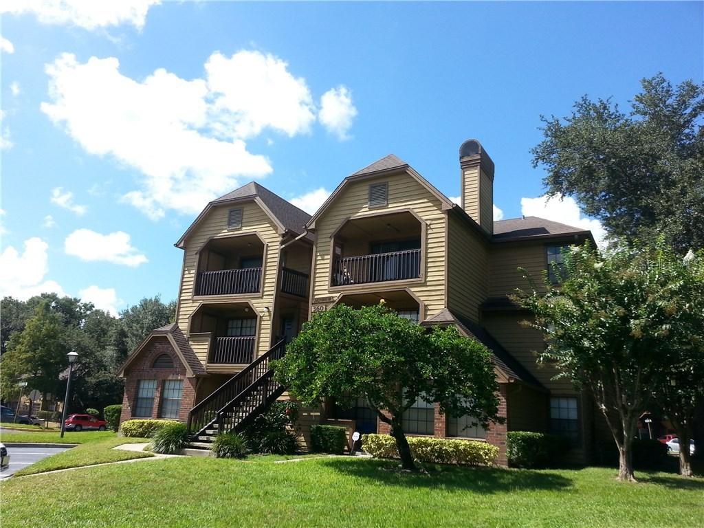 360 Lakepointe Dr. #304, Altamonte Springs, FL 32701