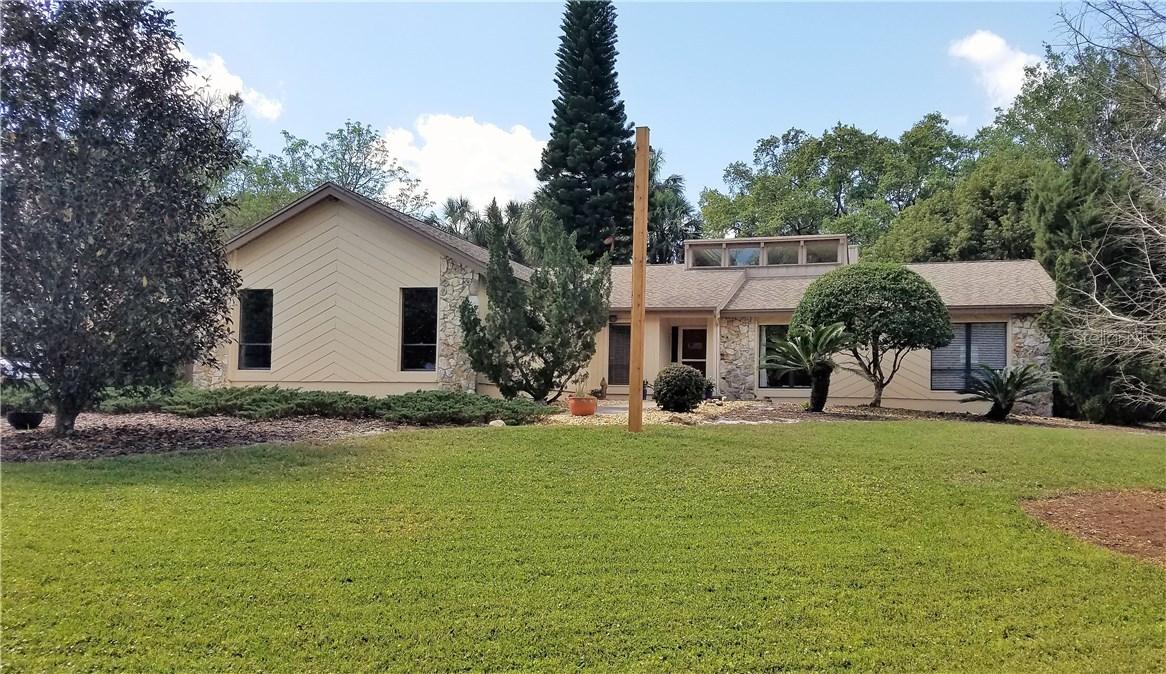 932 Palmetto St., Oviedo, FL 32765