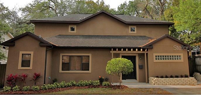 1220 Elmwood St., Orlando, FL 32801