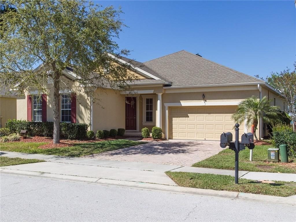 245 Blue Cypress Dr., Groveland, FL 34736
