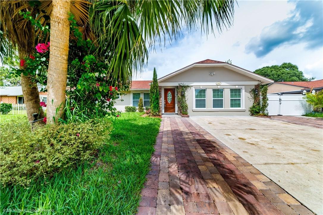 902 Mosshart Ln., Orlando, FL 32825