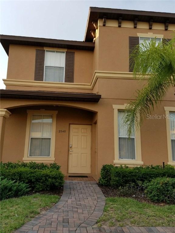 2540 Calabria Ave., Davenport, FL 33897