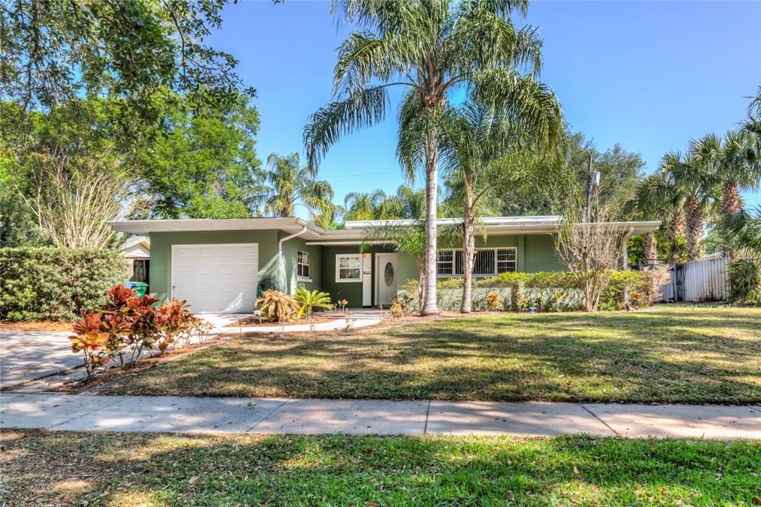 2443 Forfarshire Dr., Winter Park, FL 32792