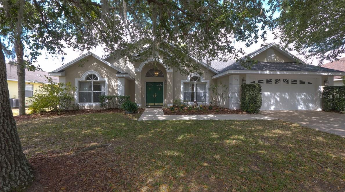 702 Montana Ave., Davenport, FL 33897