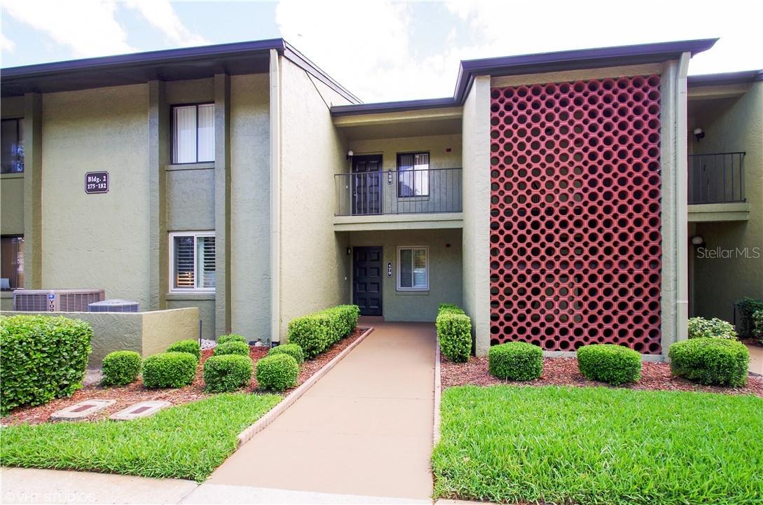 2 Escondido Cir. #180, Altamonte Springs, FL 32701