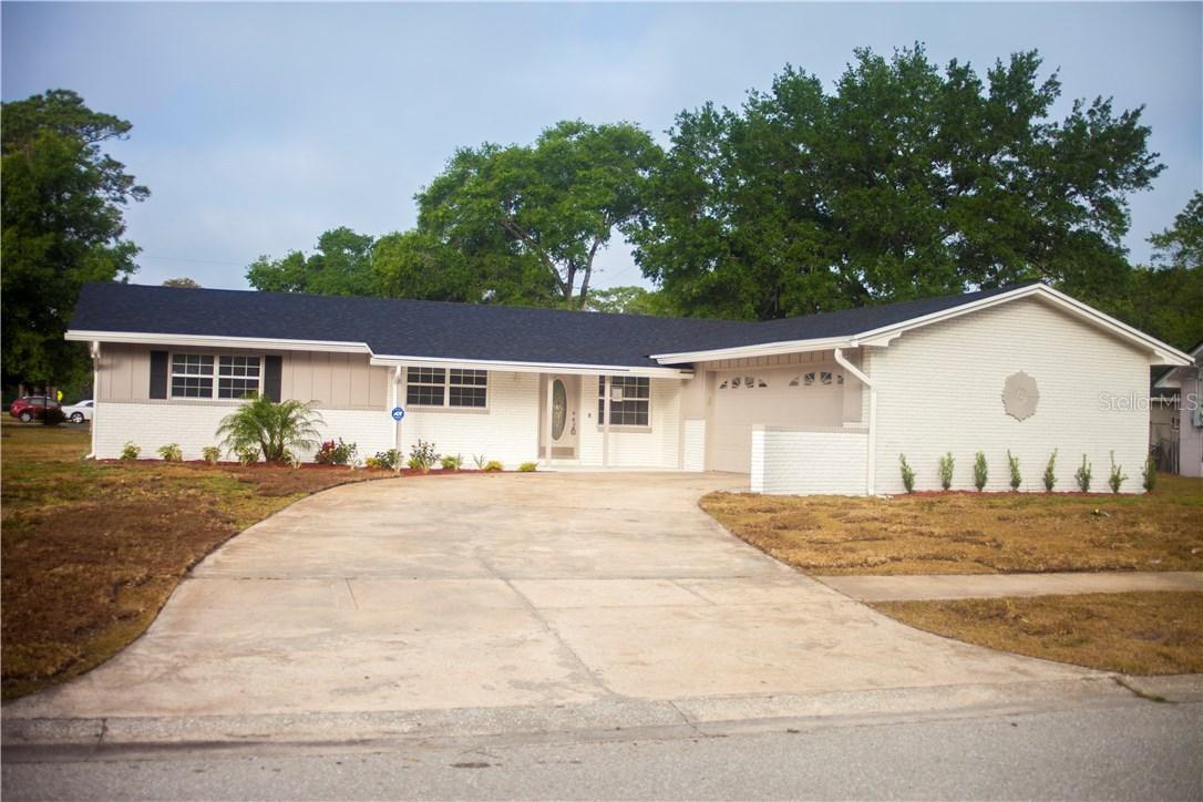 100 Loch Arbor Ct., Sanford, FL 32771