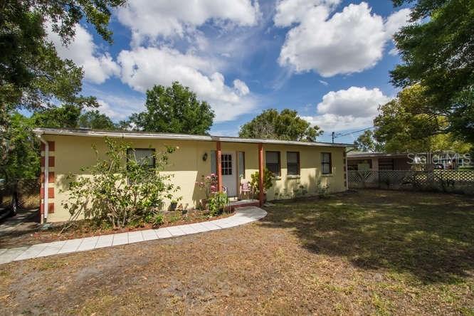 825 Dorado Ave., Orlando, FL 32807