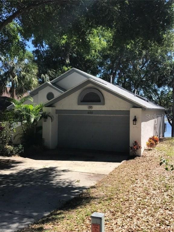 600 Landings Pl., Longwood, FL 32750