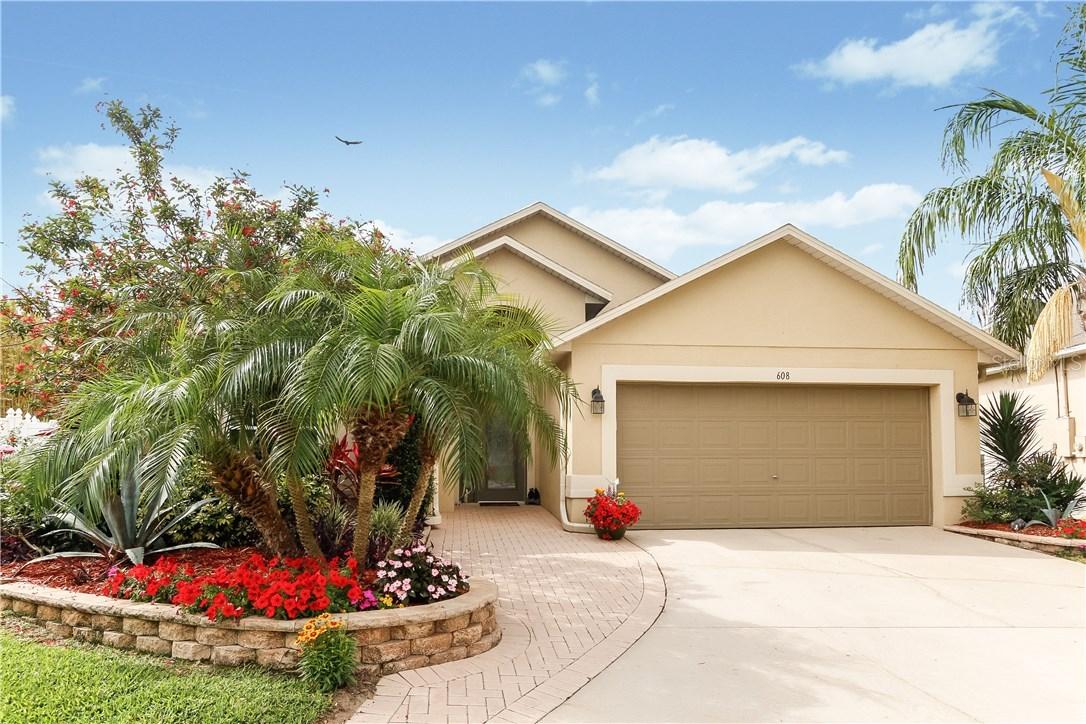 608 Cassia Dr., Davenport, FL 33897