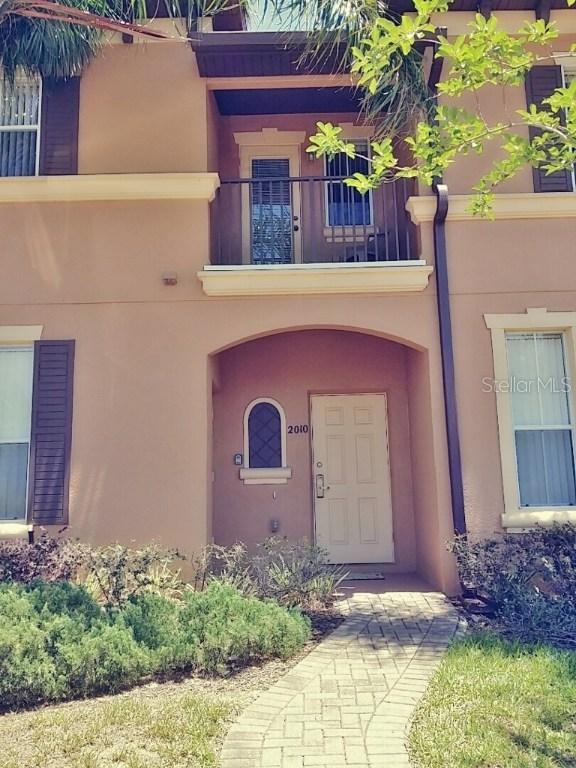 2010 Calabria Ave, Davenport, FL 33897