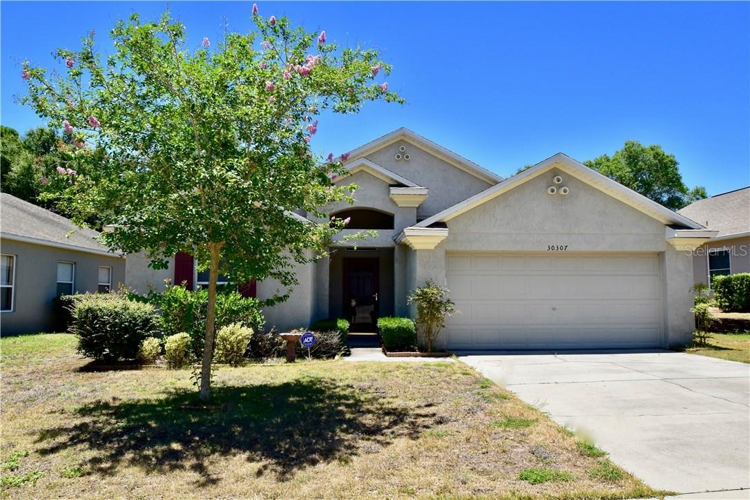 30307 Pga Dr., Sorrento, FL 32776