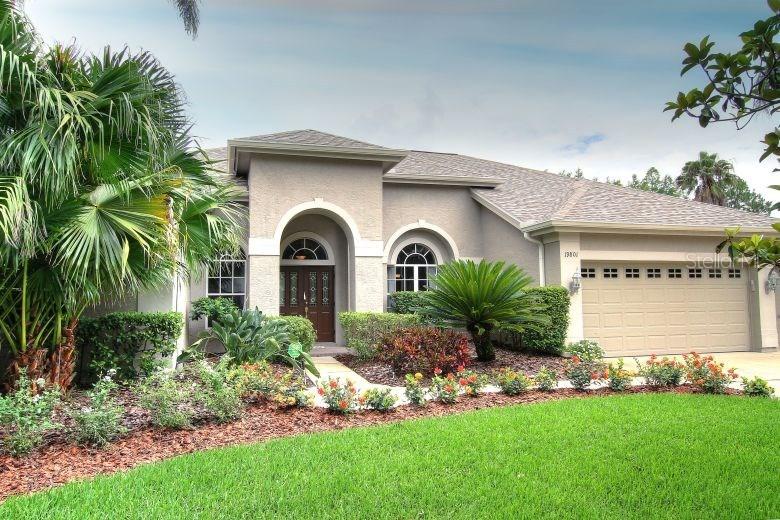 19801 Sunsplash Ln., Lutz, FL 33558