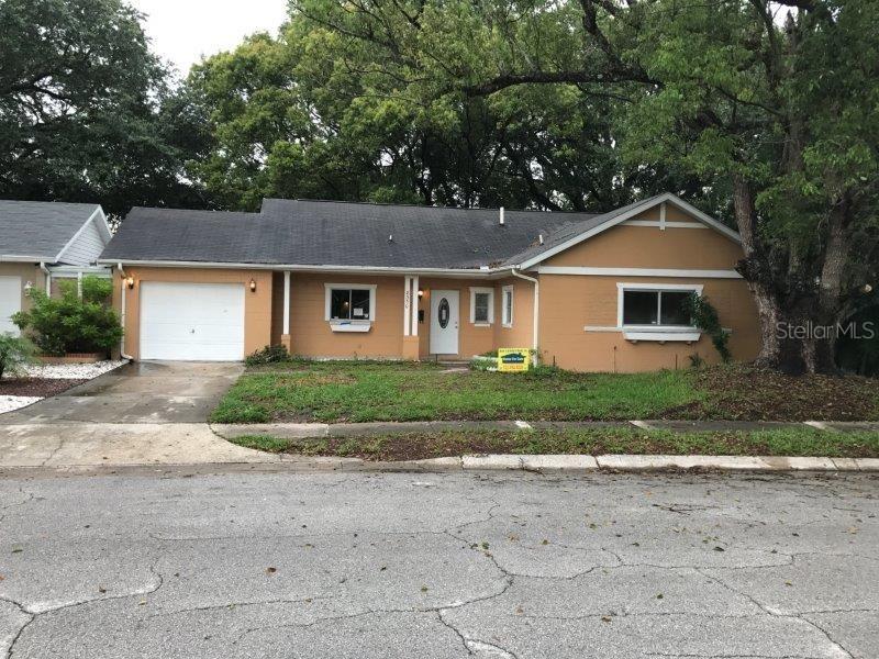 8350 Oak Bluff Dr., Orlando, FL 32827