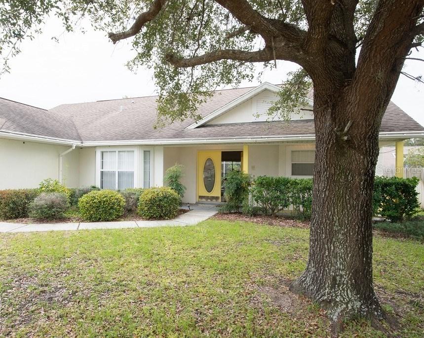121 Oak Chase Pl., Davenport, FL 33896