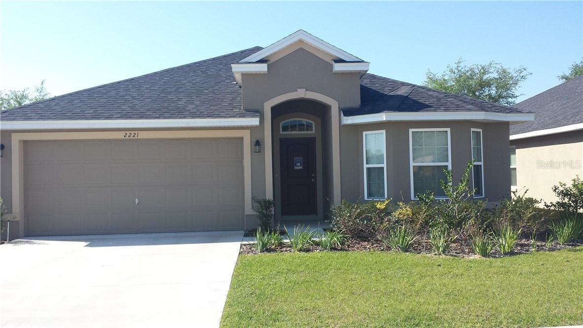 1016 Longville Cir., Tavares, FL 32778