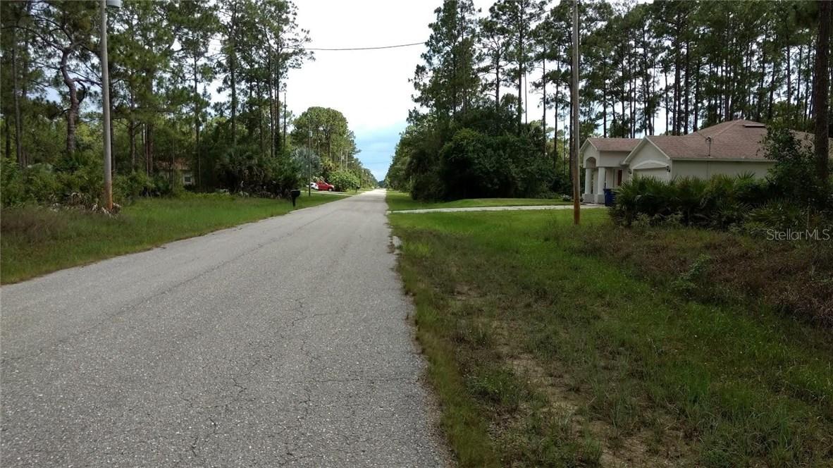 1012 Edison Ave., Lehigh Acres, FL 33972