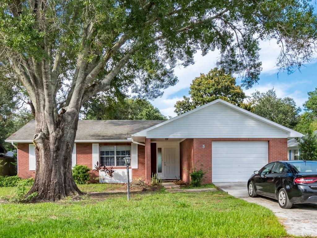 5 Rosewood Dr., Davenport, FL 33837