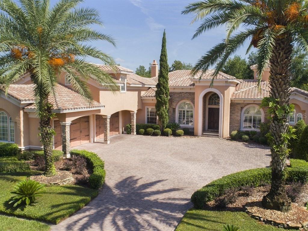 25603 High Hampton Cir., Sorrento, FL 32776