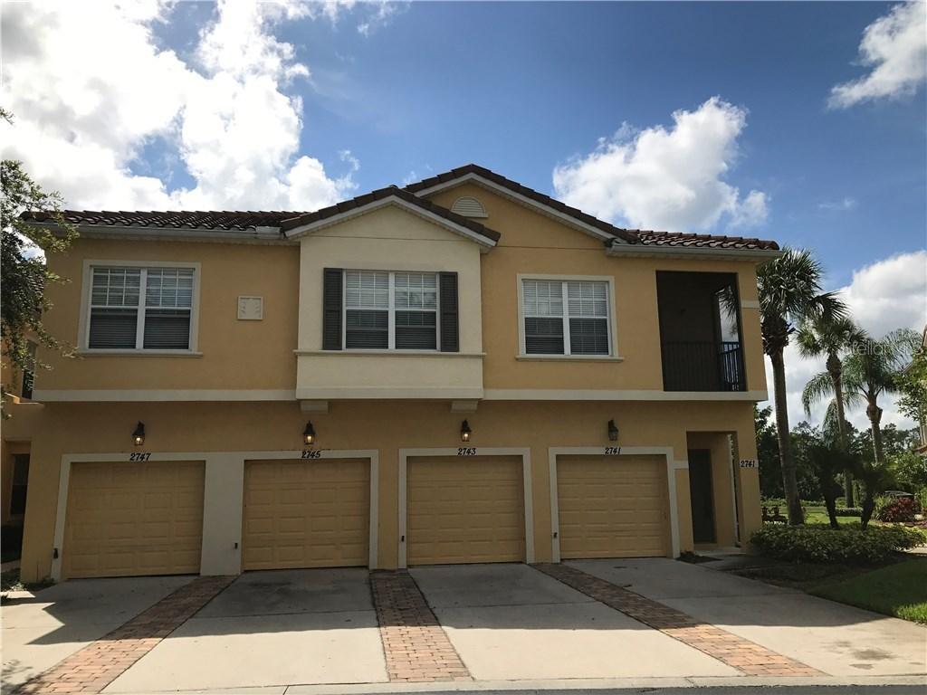 2753 Oakwater Dr., Kissimmee, FL 34747