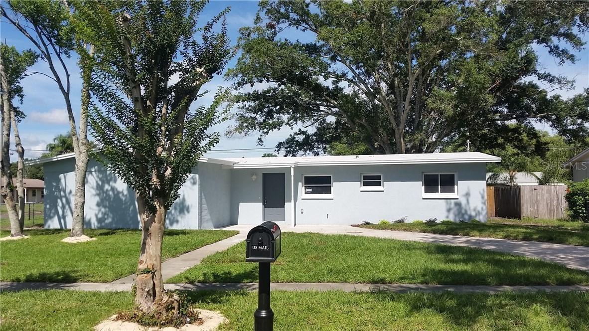 8104 Plunkett Ave., Orlando, FL 32810