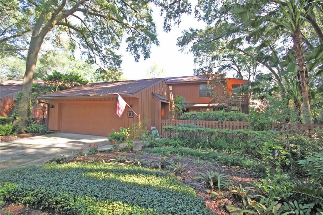 11 W Village Dr., Oviedo, FL 32765