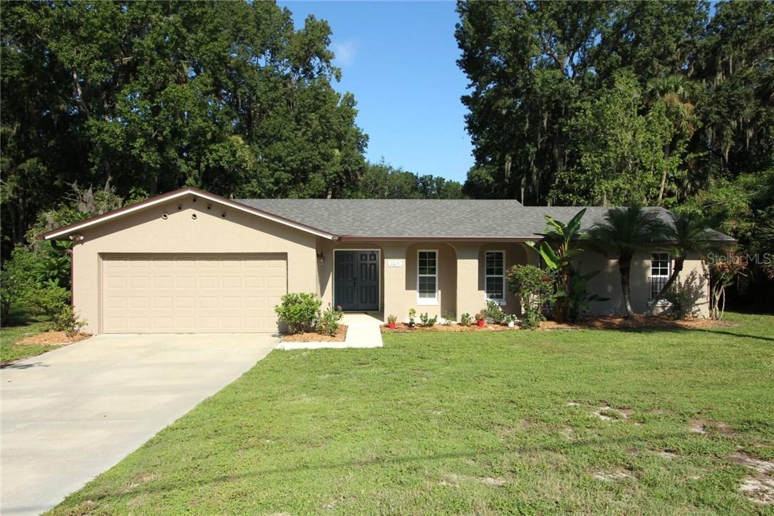 709 Palm Dr., Oviedo, FL 32765