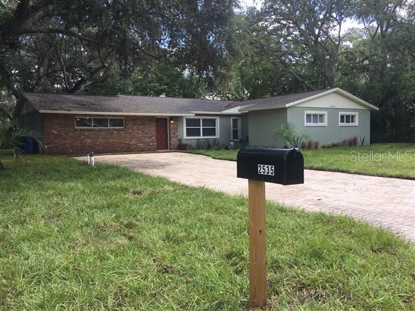 2535 Krueger Ln., Tampa, FL 33618