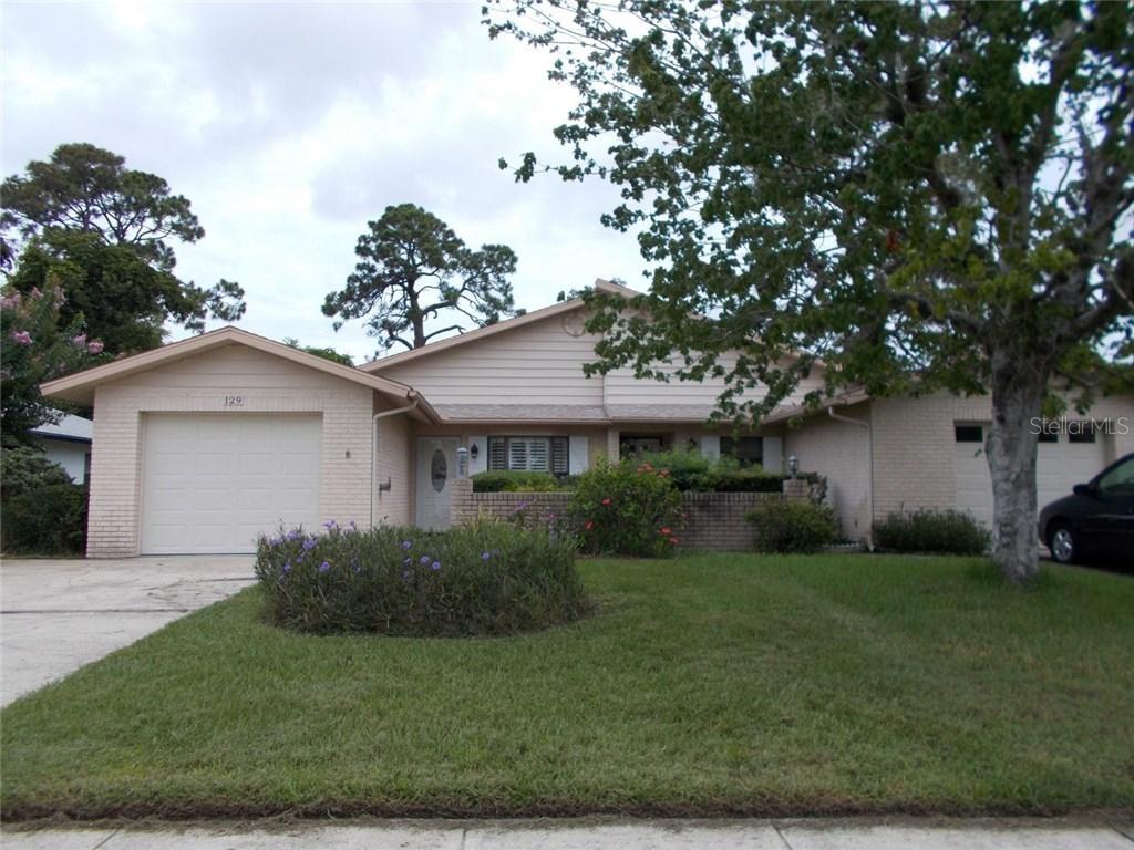 129 Shangri La Cir., Edgewater, FL 32132