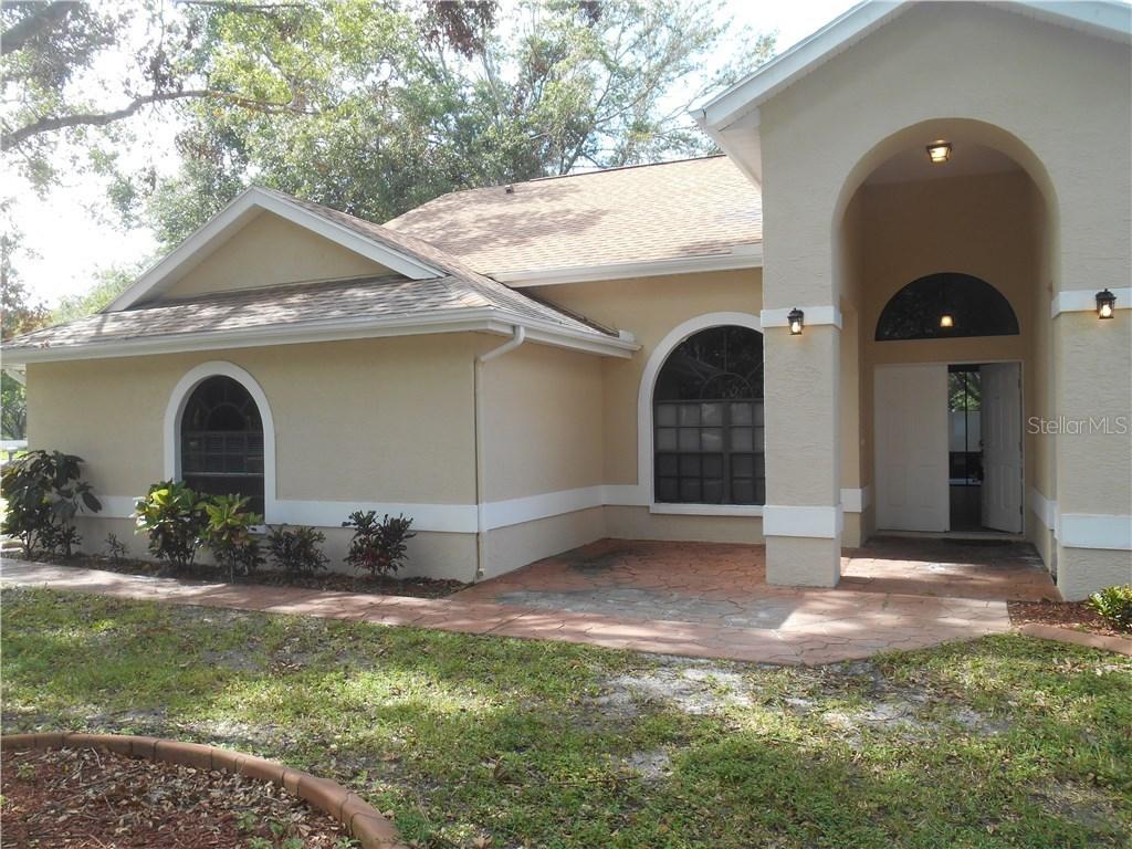 23601 Hardwood Ct., Lutz, FL 33559