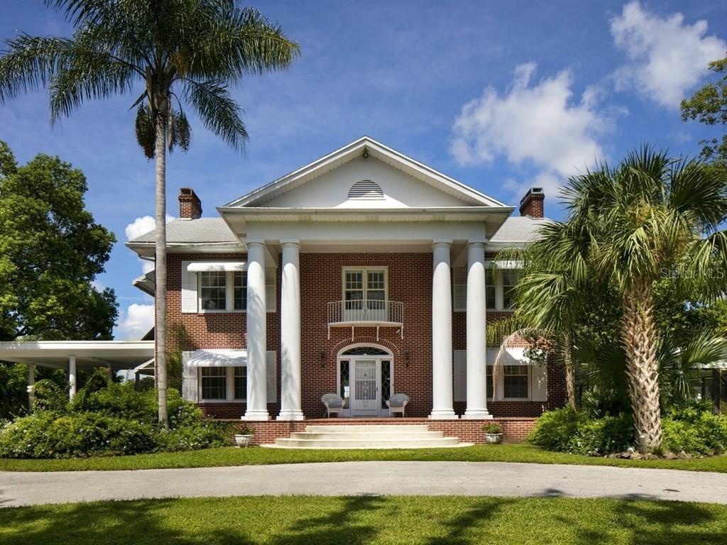 2301 Morningside Dr., Mount Dora, FL 32757