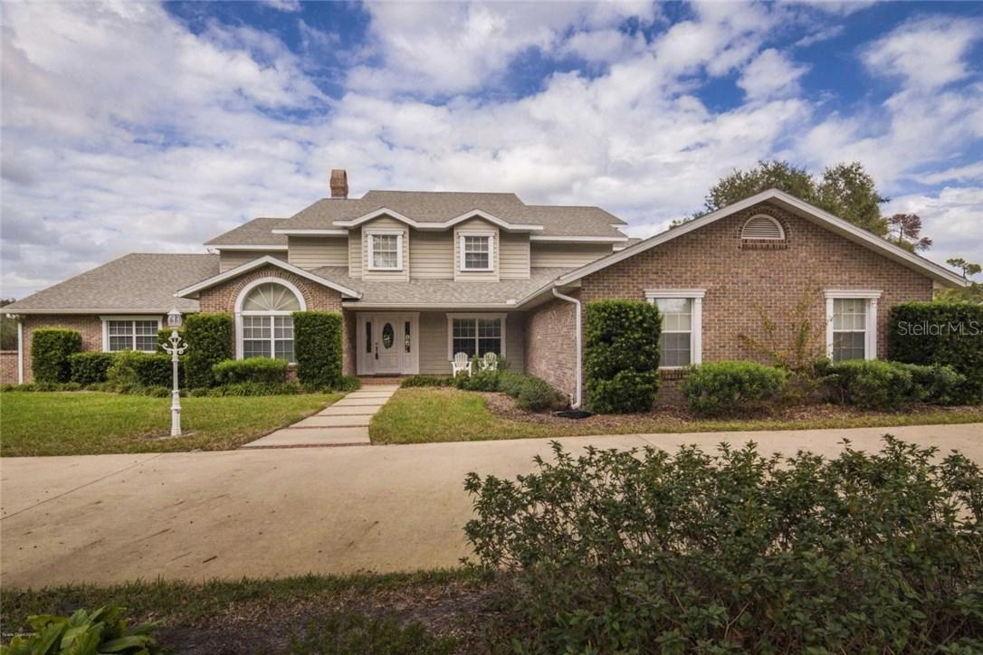 3964 Hunters Ridge Way, Titusville, FL 32796