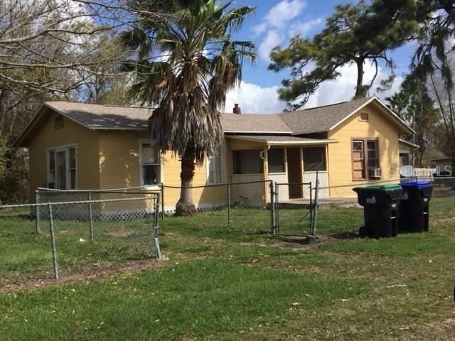 2409 Winston Ave., Orlando, FL 32810