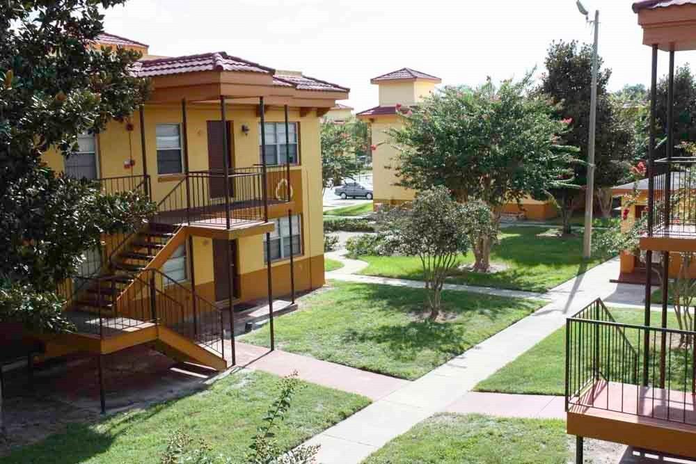 715 Mcdougall Ct, Orlando, FL 32809