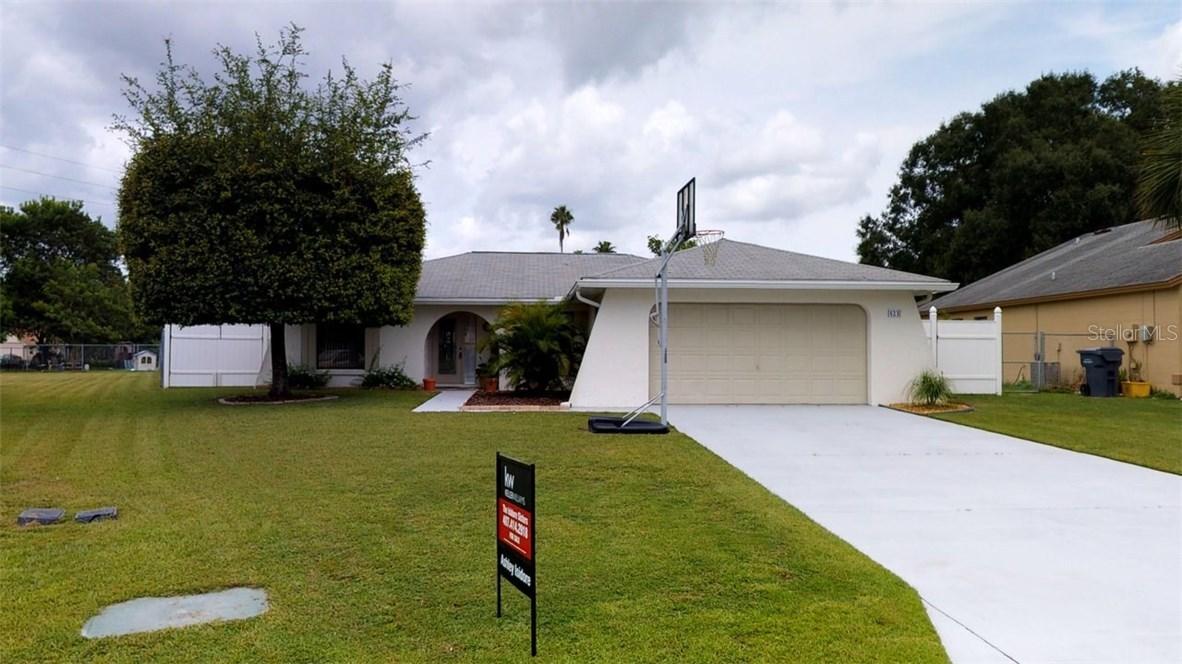 423 Cart Ct., Poinciana, FL 34759