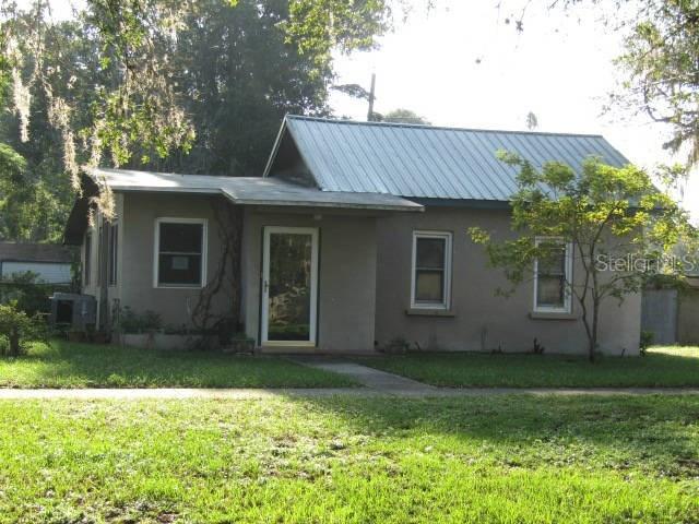 1 S Suwanee Ave., Davenport, FL 33837