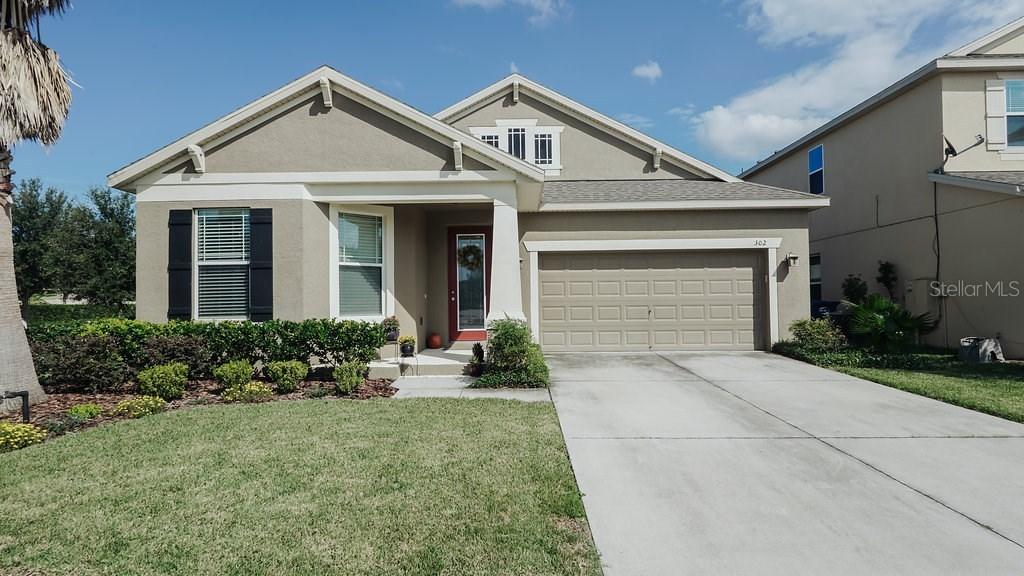 302 Peacock Springs Ct., Groveland, FL 34736