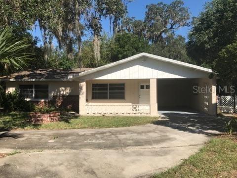 13 Spring Lake Way, Ocala, FL 34472