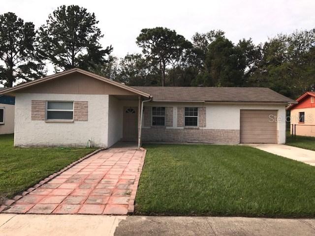 8436 Dimare Dr., Orlando, FL 32822