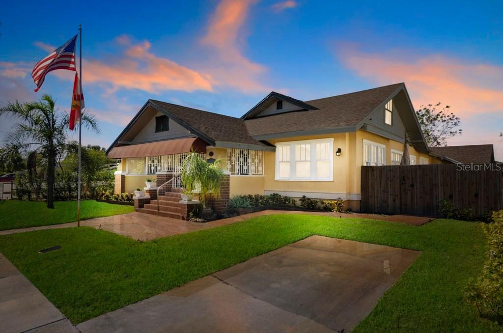 318 Palmetto St., New Smyrna Beach, FL 32168