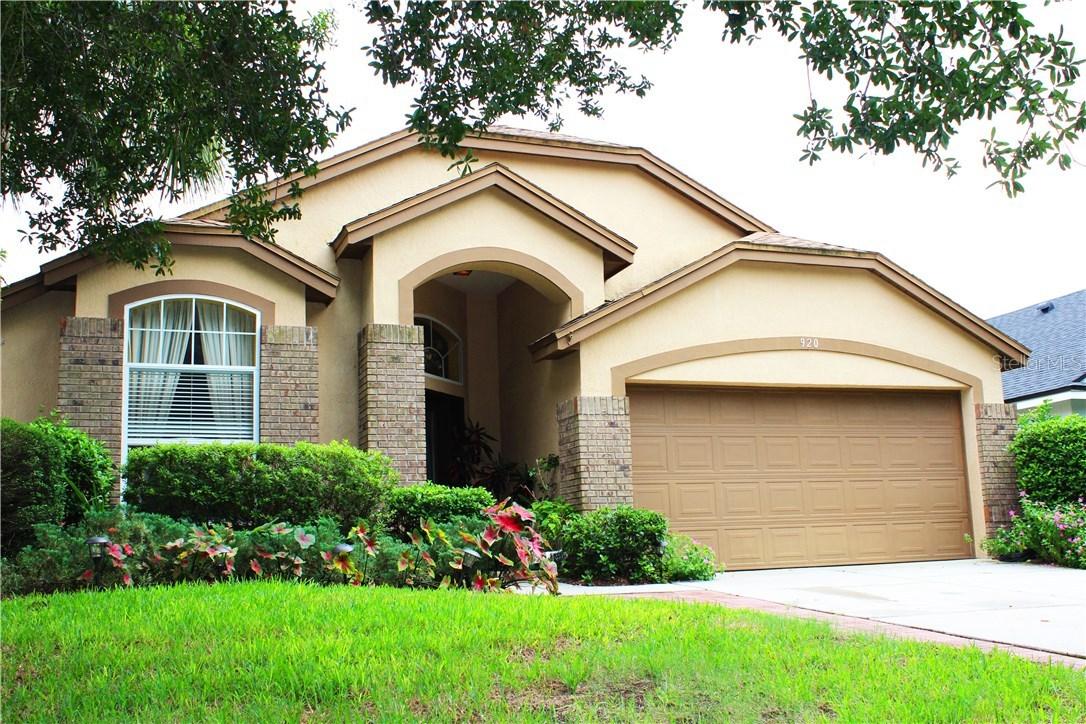 920 N Lake Claire Cir., Oviedo, FL 32765
